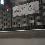 Gasthuis Bbnapl'est 4*