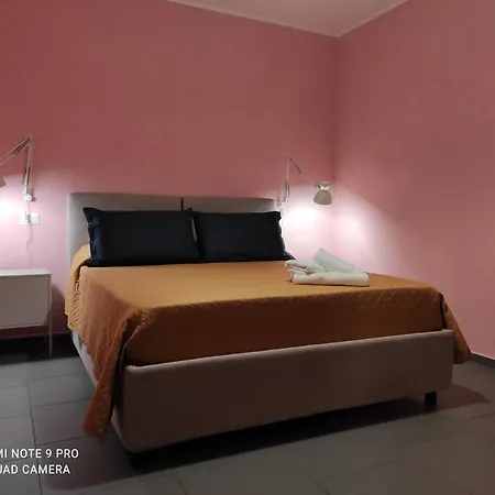 Guest house Bbnapl'est *