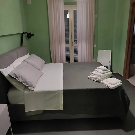 Bbnapl'est Konukevi Napoli